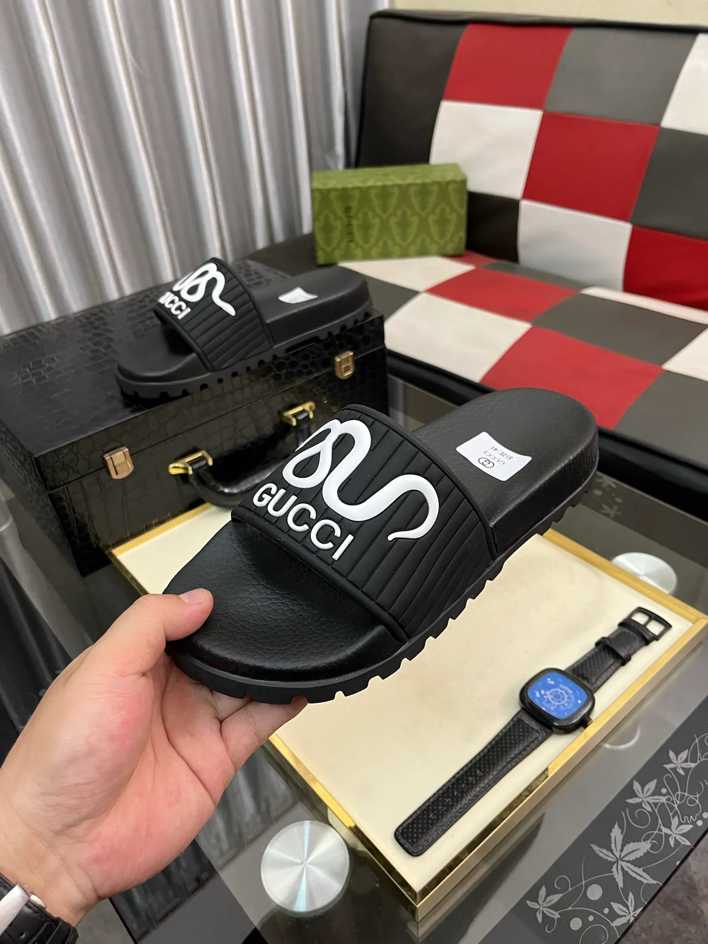 Men's men's shoes💰260⌚️⌚️ＧＵＣＣＩ.Gucci.Official website 1:1 popular slippers hot sale! Original original material 🩴 SIZE: 38-46 (45.46 non-refundable)